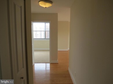 Mica Condominiums unit 1409, Silver Spring, MD 20910 - photo 6
