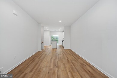 8275 Knight Station Way, Manassas, VA 20110 - photo 6