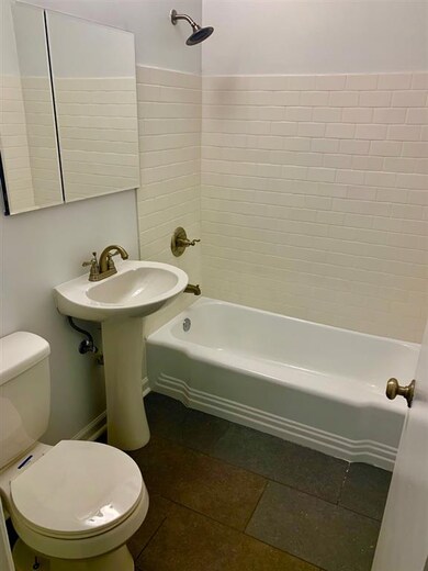 1307 College Ave unit 207, Wheaton, IL 60187 - photo 6