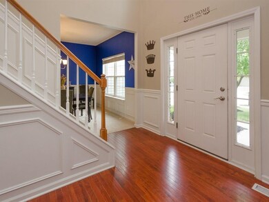 11881 Castlestone Dr, Fishers, IN 46037 - photo 5
