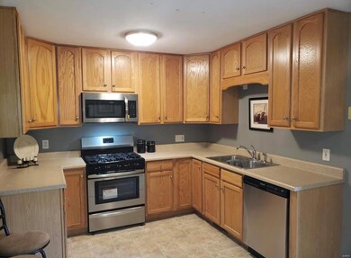 116 Maryknoll Dr, Maryville, IL 62062 - photo 6