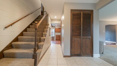 8485 Pine Island Dr, Crown Point, IN 46307 - photo 3