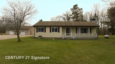 1162 E Farrand Rd, Clio, MI 48420 - photo 4