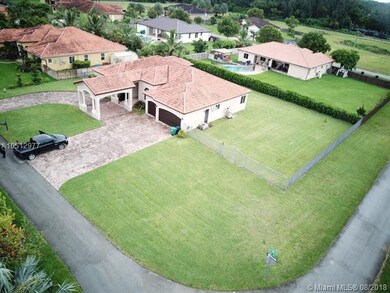 unlisted-address, Miami, FL 33170 - photo 2