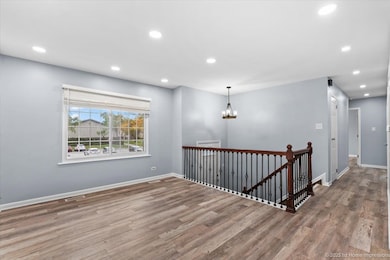 18120 Versailles Ln, Hazel Crest, IL 60429 - photo 5