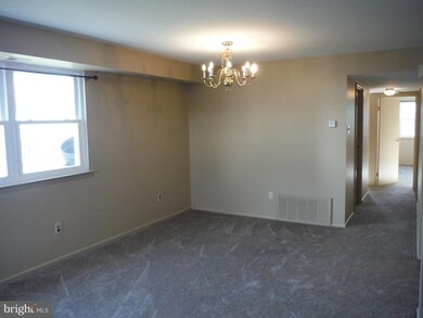 438 State St, East Greenville, PA 18041 - photo 5