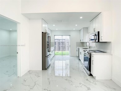 14031 Langley Place, Davie, FL 33325 - photo 5