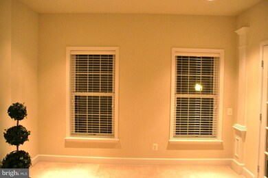 14618 Crossfield Way unit 226A, Woodbridge, VA 22191 - photo 3