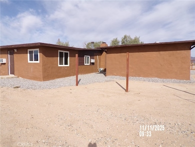 81371 Garden Rd, Twentynine Palms, CA 92277 - photo 4