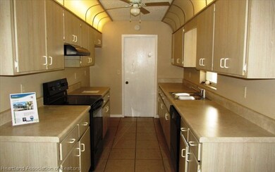 204 Washington Blvd, Lake Placid, FL 33852 - photo 2