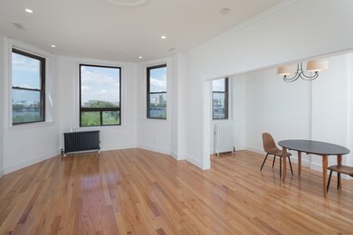 31 Bay State Rd unit 4, Boston, MA 02215 - photo 2