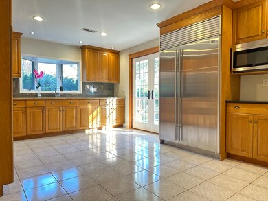 7 Peaceful Ln, Norwalk, CT 06851 - photo 3