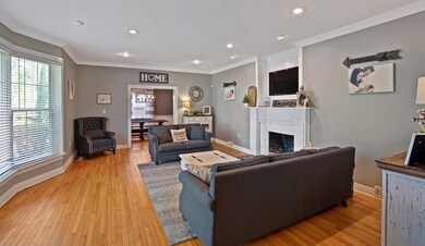 grand room