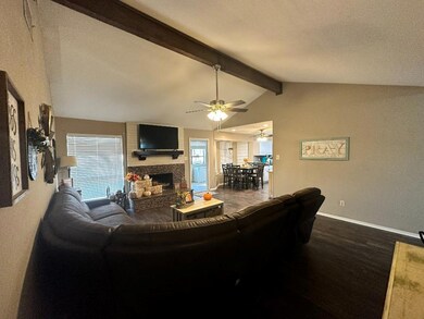 716 Heritage Trail, Granbury, TX 76048 - photo 7