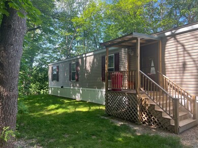 62 Leavitt Rd unit 9, Pittsfield, NH 03263 - photo 5