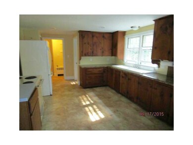 122 Winsor Ave, Johnston, RI 02919 - photo 7