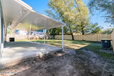 5415 Enchanted Dr, Jacksonville, FL 32244 - photo 7