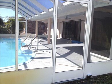 Swimming Pool/Hot Tub/Sauna. Pool is heated & scre
