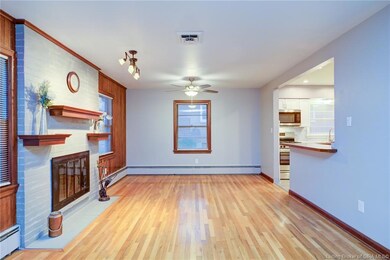 1661 Summit Ave, New Albany, IN 47150 - photo 4