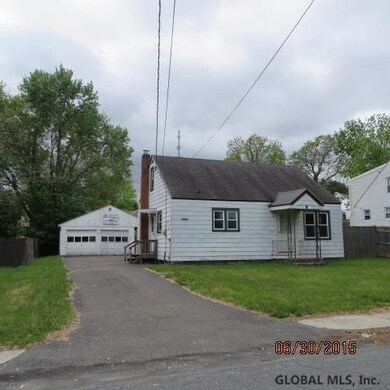 14 Hampton Ave, Rensselaer, NY 12144 - photo 2
