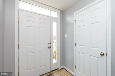 8532 Stansbury Lake Dr, Baltimore, MD 21222 - photo 2