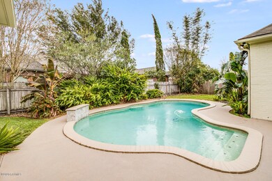 106 Isaiah Dr-5