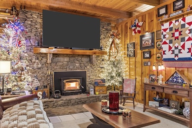 04-755 Farmington Way07