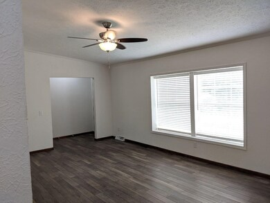 202 W Us Highway 20, La Porte, IN 46350 - photo 4