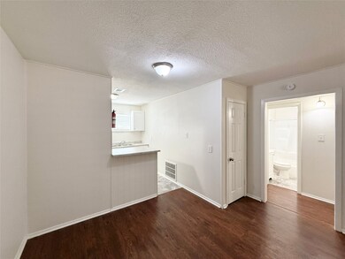 3633 N Macgregor Way unit 16, Houston, TX 77004 - photo 7