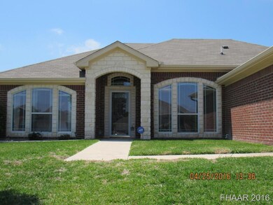 2303 Gail Dr, Copperas Cove, TX 76522 - photo 2