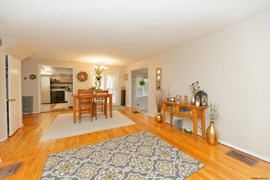 30 Oliver St, Albany, NY 12205 - photo 4