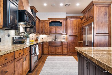 1210 W Indian Hills Dr - www.lystpros.co