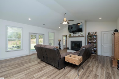 313 Groce Meadow Rd, Taylors, SC 29687 - photo 4