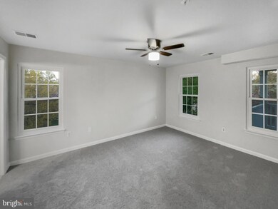 13105 Millhaven Place unit D, Germantown, MD 20874 - photo 5