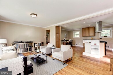 13124 Burlwood Dr, Rockville, MD 20853 - photo 6