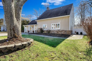 38 Weldon Rd, Matawan, NJ 07747 - photo 3