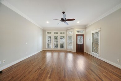 505 Columbia St, Houston, TX 77007 - photo 4
