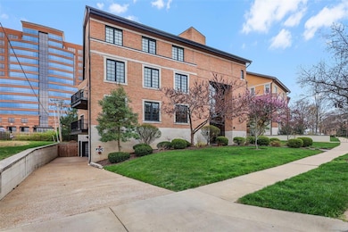 31 Brighton Way unit 2B, Saint Louis, MO 63105 - photo 3