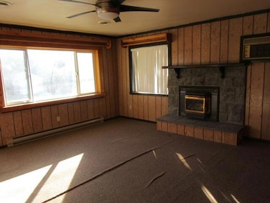 357 Division St, Klamath Falls, OR 97601 - photo 5