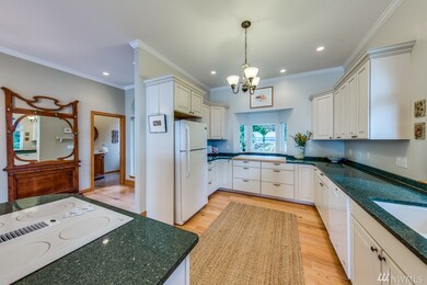 12025 Venice Loop NE, Bainbridge Island, WA 98110 - photo 3