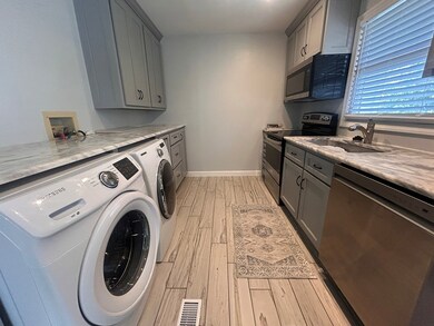 864 Club Cir, Daniels, WV 25832 - photo 6