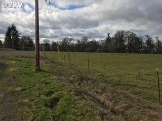 31176 S Highway 213, Molalla, OR 97038 - photo 4