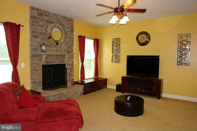 4171 Cray Dr, Warrenton, VA 20187 - photo 6