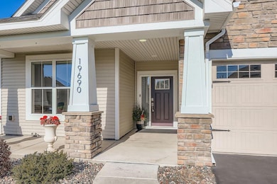 19690 116th Ave N - MLS Sized - 004 - 04 Exterior Front Entry.jpg