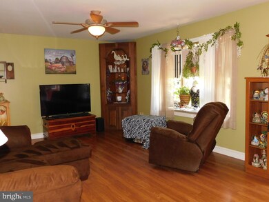 184 Miller Rd, Barto, PA 19504 - photo 5