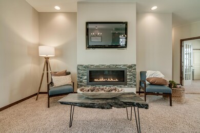 1463EagleCrestLp_0004