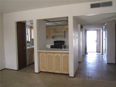 1739 Villa Santos Cir, El Paso, TX 79935 - photo 3