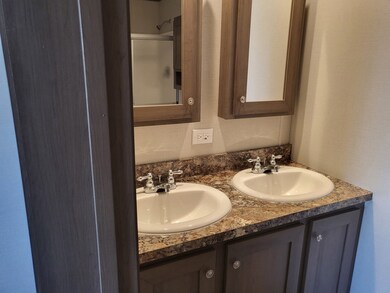 46000 Geddes Rd unit 91, Canton, MI 48188 - photo 7