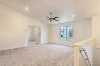 TRG093-i2190-Great Room1