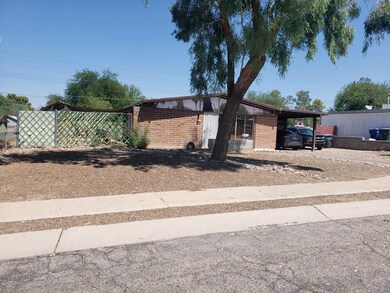 8125 E Hayne Street Tucson AZ 85710